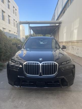 2024款 宝马x7 xdrive40i m运动 行政包 气候舒适包 现车国六排放 手续齐全 当天办临牌 全国落牌 支持全国分期付款 同微信 15102111249