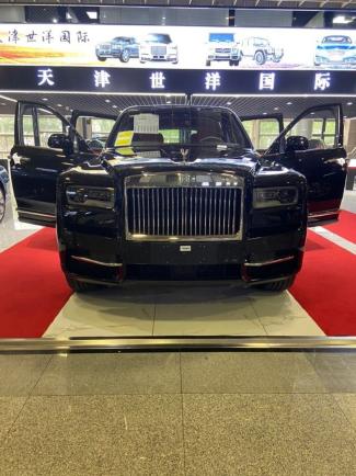 2021款 劳斯莱斯库里南(cullinan) 6.7t 四座版	 现车国六排放 手续齐全 当天办临牌 全国落牌 支持全国分期付款 同微信 151 0211 1249