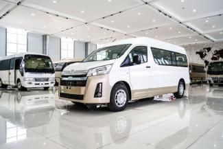 2021款 丰田海狮 3.5l 自动 10座 现车国六排放 手续齐全 当天办临牌 全国落牌 支持全国分期付款 同微信 151 0211 1249