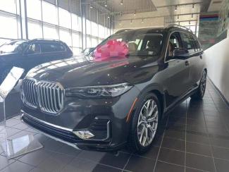 2022款 宝马x7 xdrive40i 标准型 现车国六排放 手续齐全 当天办临牌 全国落牌 支持全国分期付款 同微信 151 0211 1249