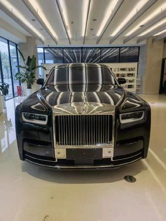 2019款 劳斯莱斯幻影6.7t 长轴距版 现车国六排放 手续齐全 当天办临牌 全国落牌 支持全国分期付款 同微信 151 0211 1249