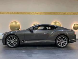 2022款 宾利欧陆4.0t gt 现车国六排放 手续齐全 当天办临牌 全国落牌 支持全国分期付款 同微信 15102111249