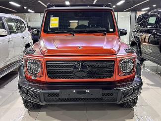 2022款 奔驰g400d 联系电话：18502246222，支持视频验车、全国分期，可全国落牌