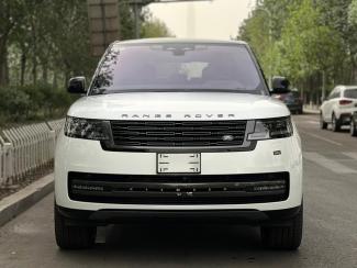 2023款 路虎揽胜行政 4.4t p530 汽油 se 长轴 7座 联系电话：18502246222，支持视频验车、全国分期，国六排放可全国落牌