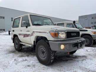 2022款 丰田酷路泽lc71 4.0l lc71 汽油 联系电话：18502246222，支持视频验车、全国分期，国六排放可全国落牌