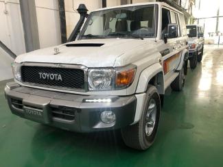 2023款 丰田酷路泽lc76 4.5t lc76 柴油 铁轮 联系电话：18502246222，支持视频验车、全国分期，国六排放可全国落牌