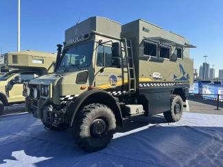 2022款 奔驰 乌尼莫克 u4023 5.1t 联系电话：18502246222，支持视频验车、全国分期，国六排放可全国落牌