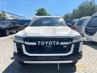 2023款 丰田酷路泽3500 3.5t gr-sport 天窗 抬显 后娱 雷测 联系电话：18502246222，支持视频验车、全国分期，国六排放可全国落牌