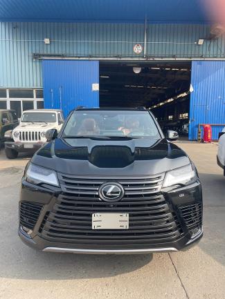 2023款 雷克萨斯lx600 4座 vip kuro 黑曜版 联系电话：18502246222，支持视频验车、全国分期，国六排放可全国落牌