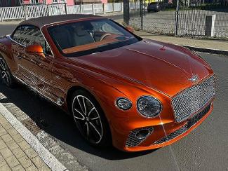 2023款 宾利欧陆 4.0t gtc 敞篷 azure雅度 联系电话：18502246222，支持视频验车、全国分期，国六排放可全国落牌