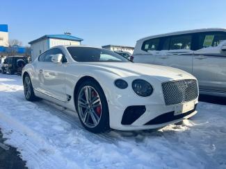 2023款 宾利欧陆 4.0t gt 联系电话：18502246222，支持视频验车、全国分期，国六排放可全国落牌